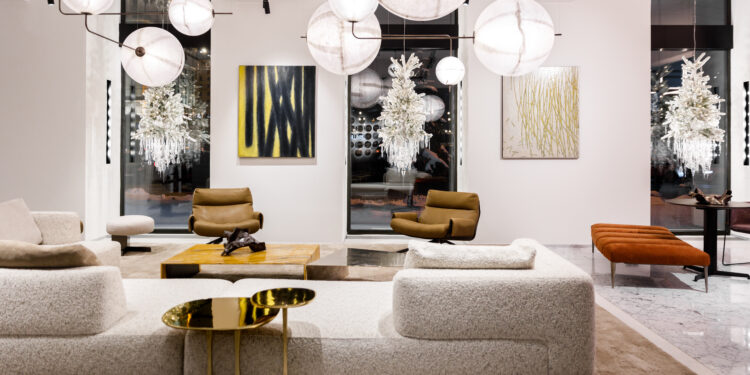 HENGE EXHIBITION IN MOSCOW– AURRUM